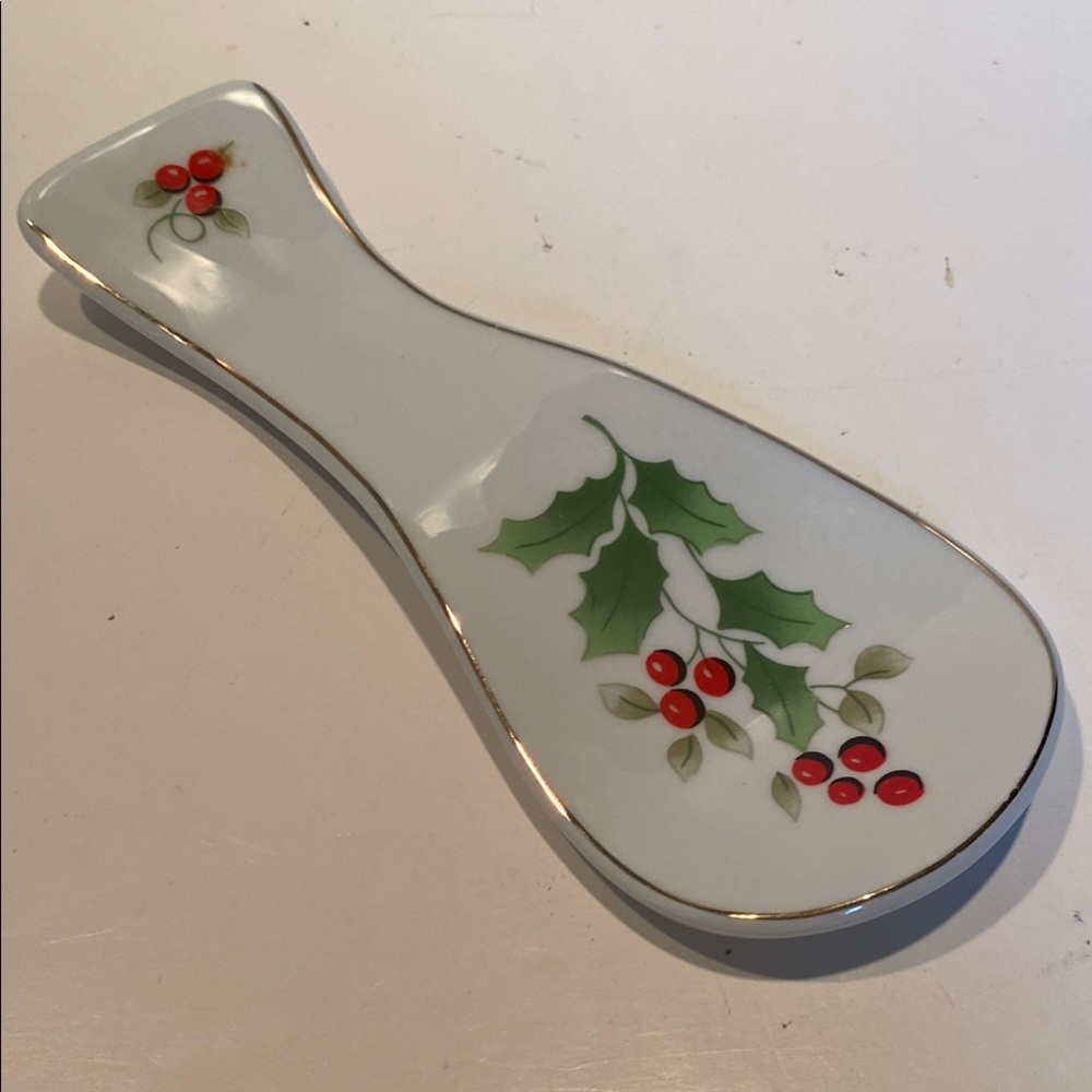 Royal Norfolk Ceramic Holly & Berries Spoon Rest